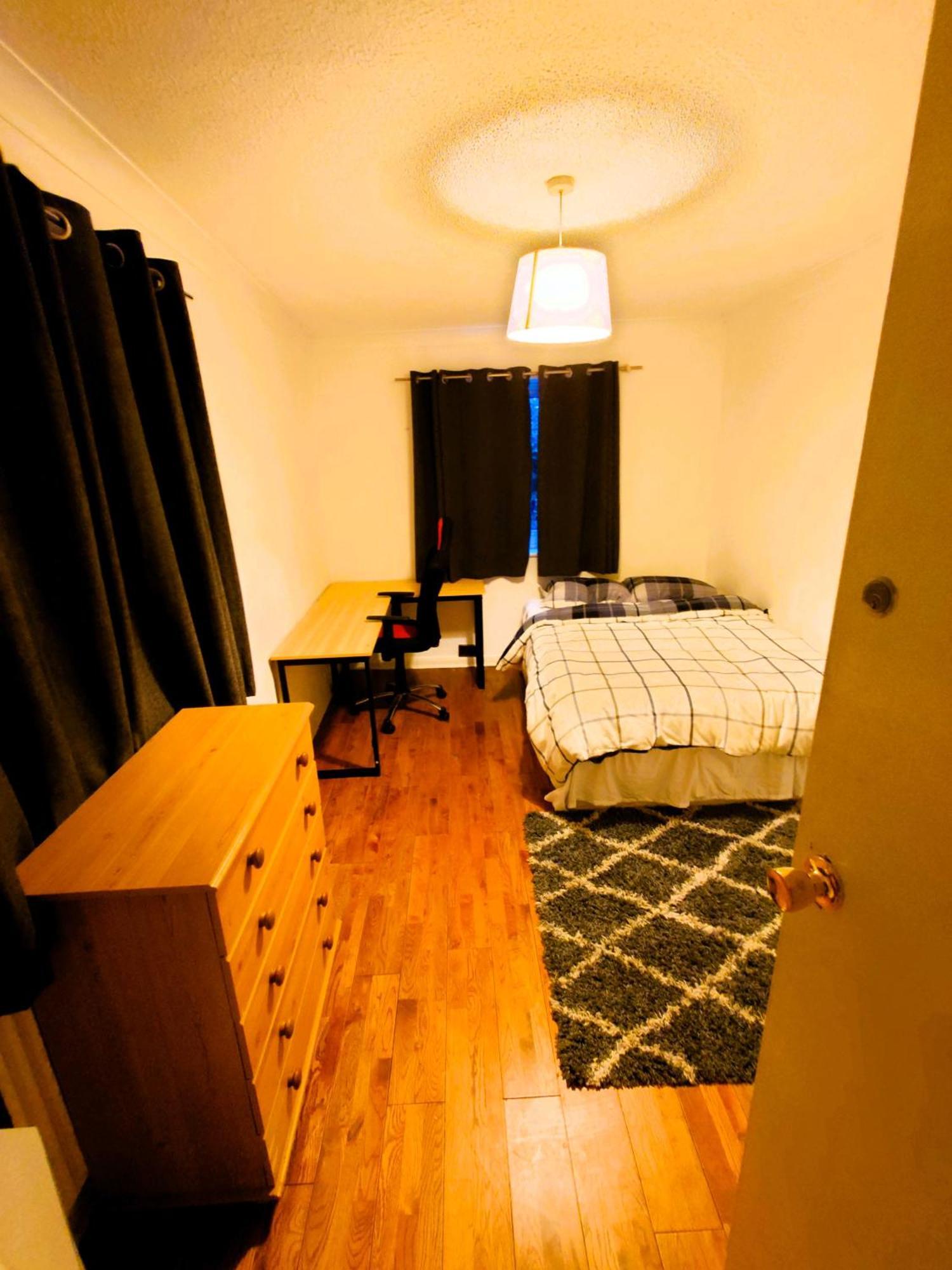 Edwardian 4 Bedrooms With 4 Bathrooms Townhouse, Next To Underground, Accommodates 10 People Londra Exterior foto