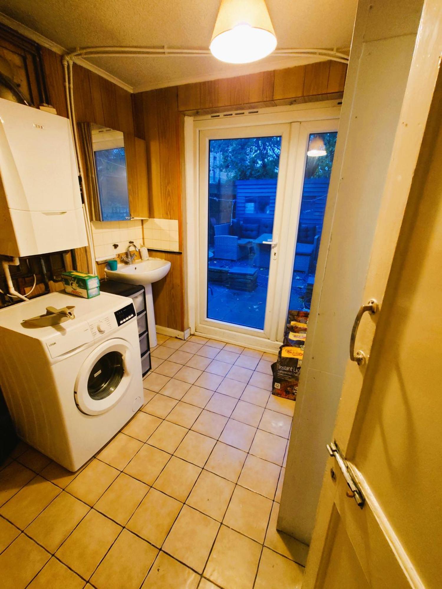 Edwardian 4 Bedrooms With 4 Bathrooms Townhouse, Next To Underground, Accommodates 10 People Londra Exterior foto
